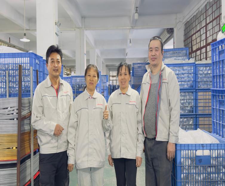 factory employees1